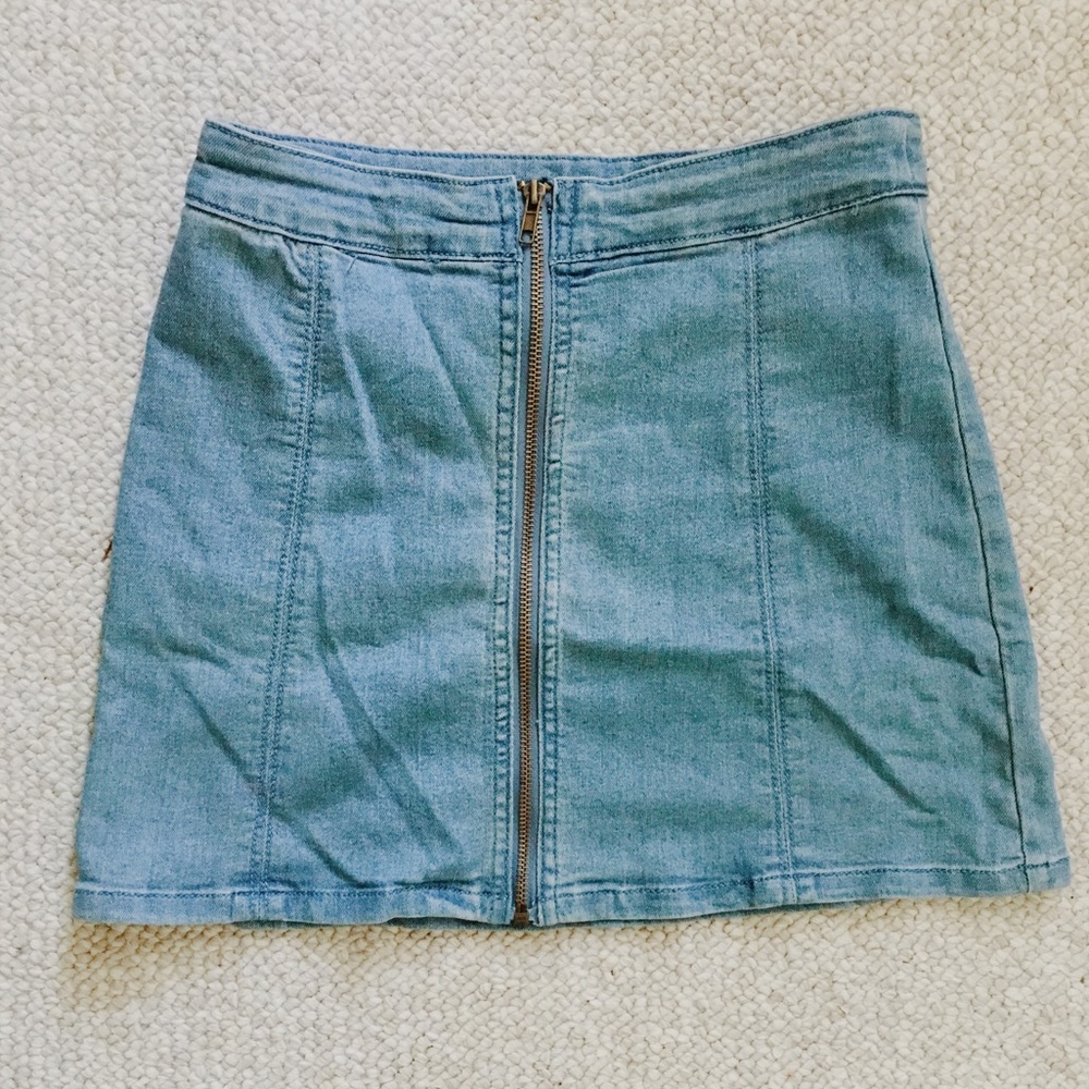 Denim skirt